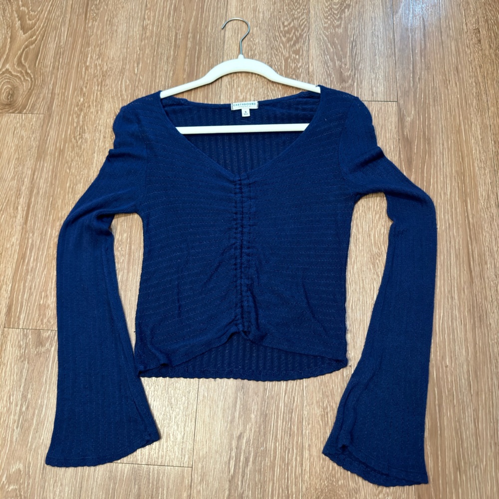 Earthbound Bell Sleeved Top
